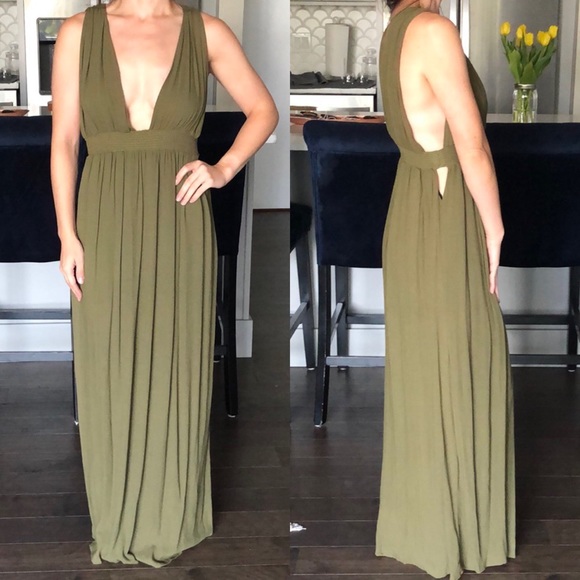 Dresses & Skirts - Maxi dress